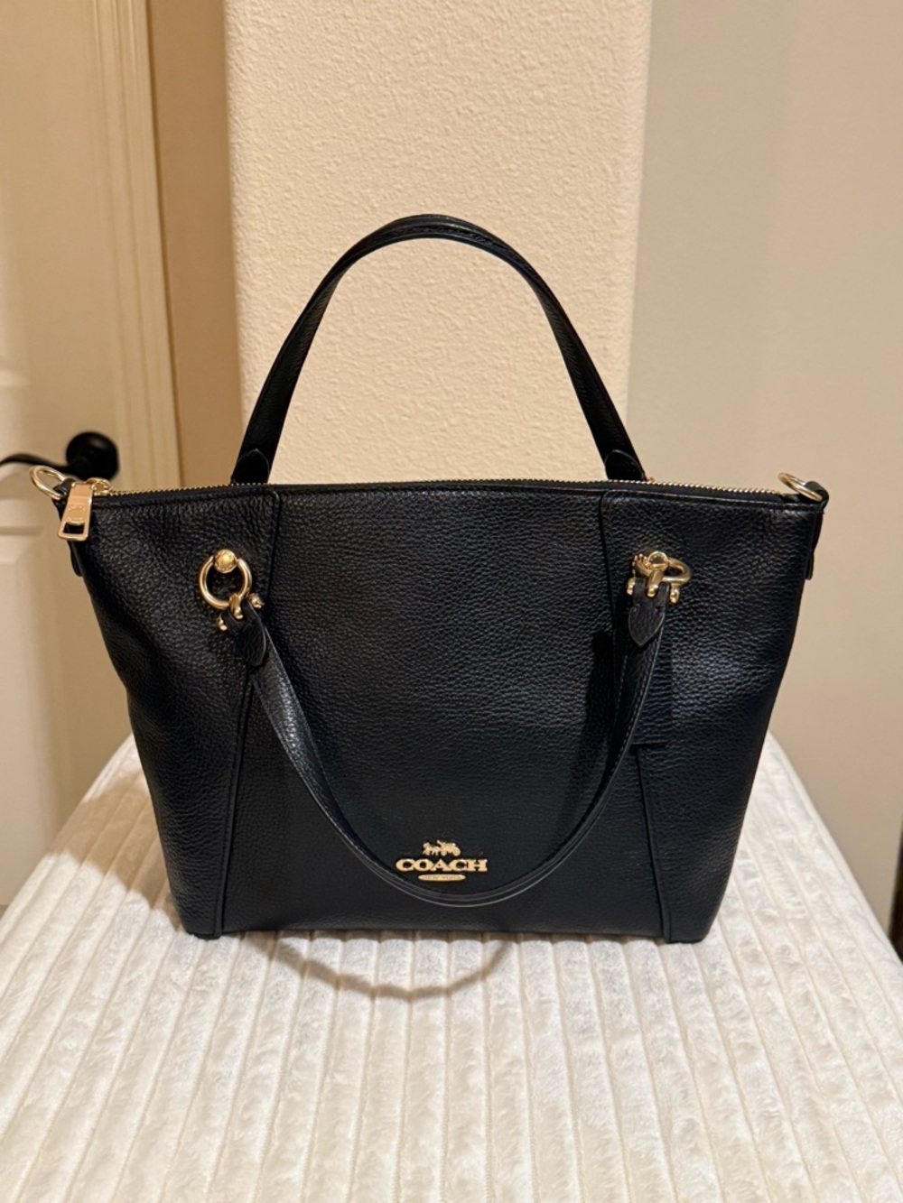 Coach Black Pebbled Leather Mini Kelsey Satchel Crossbody Bag Gold Tone Zip Top